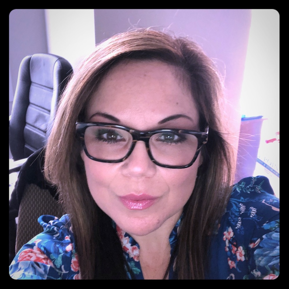 Meet your Posher, Amy